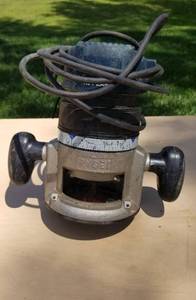 lot 4042 image: Ryobi Router