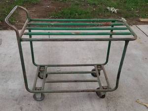 lot 4067 image: Rolling Shop Cart