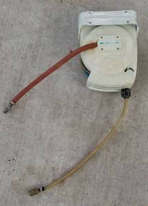 lot 4068 image: 50 retractable air hose for air compressor