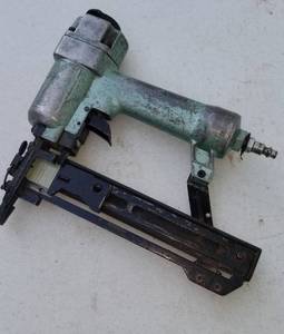 lot 4088 image: Hitachi brad nailer