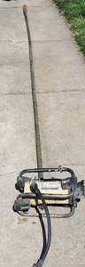 lot 4121 image: Oztec Concrete Vibrator w 15 rod