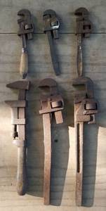 lot 4142 image: 6 pipe wrenches