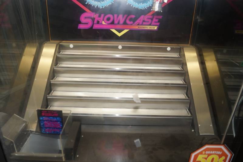 claw kicker arcade