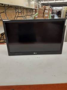 lot 1337 image: LG 26LT560C FlatScreen TV              1088330