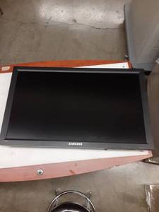 lot 1344 image: SAMSUNG 400FP-3 FlatScreen TV              1145726