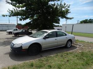lot 3391 image: 2002 Chrysler Concorde 4 door car- Clear Kansas Title-