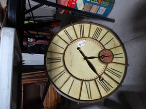 lot 3434 image: Sterling & Noble Clock Company Wall Clock