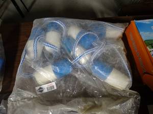 lot 3449 image: Pool Rope and Float Kit