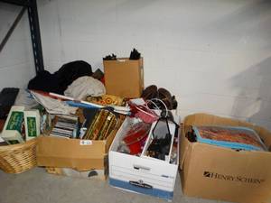 lot 3471 image: Large Lot of Misc. Home Goods-- Decor, Shoes, Office Supplies, Etc