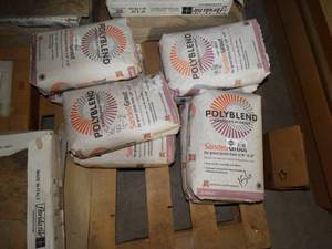 lot 3473 image: Lot of PolyBlend Sanded Grout