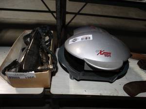 lot 3482 image: GT Xpress 101 and Vintage GE Portable Steam Iron