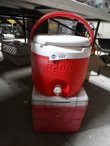 lot 3502 image: Red Coleman Cooler and Igloo Water Cooler