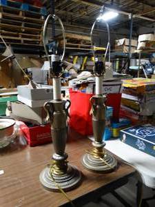 lot 3690 image: Pair of Table Lamps