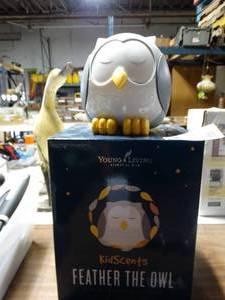 lot 3508 image: Owl Aroma Diffuser