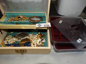 lot 3540 image: Lot of Jewelry with Jewelry Box and Organizer Trays