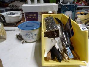 lot 3567 image: Rival Crock-Ette and Misc. Kitchen Utensils