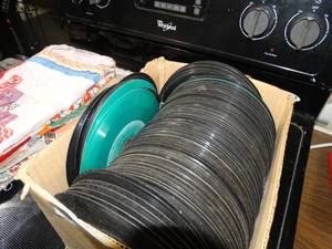 lot 3584 image: Lot of Vinyls Records