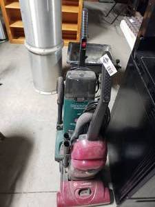 lot 3587 image: Lot of 2 Hoover Vacuums