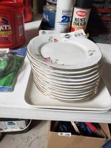 lot 3619 image: Lot of Wtoctawek Porcelain Plates and 2 Square Plates