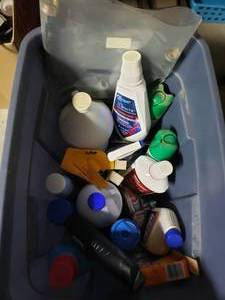 lot 3625 image: Lot of Household Cleaners