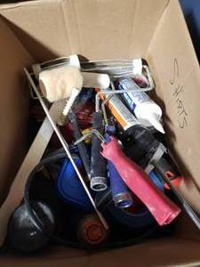 lot 3626 image: Lot of Painting Supplies