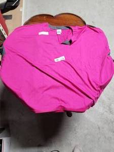 lot 3639 image: Medium Pink Natori Shirt and Small Grey Natori Shirt