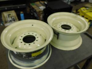 lot 1700 image: Lot of 2 15x8 6 hole 1-18  Offset Front Tractor & Implement Wheel W815608