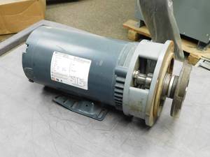 lot 1712 image: Bluffton 1303017112 Electric Motor 60HZ 3 HP 3450 RPM