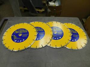 lot 1723 image: Lot of 4 Drillco Diamond Cutoff Saw Blades 14