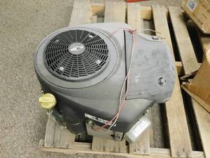 lot 1736 image: Briggs and Stratton 44P700 Series motor