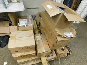 lot 1743 image: Large Lot of Misc Electrical Hardware On Pallet Not Tested Inspect