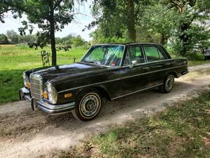 lot 13 image: 1968 Mercedes 280 SE