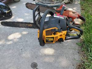 lot 120 image: Poulan Pro 35cc Chainsaw