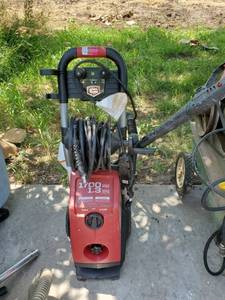 lot 127 image: Craftsman 1700 Max PSI Power Washer