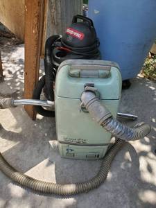 lot 128 image: Kenmore Vacuum, Shop Vac 4.5 HP
