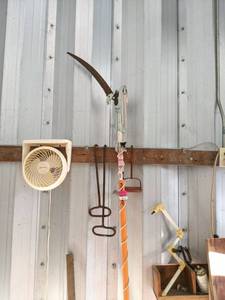 lot 148 image: Fiskars Tree Pruner