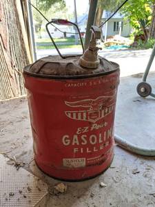 lot 149 image: 5 Gallon E-Z Pour Gasoline Filler