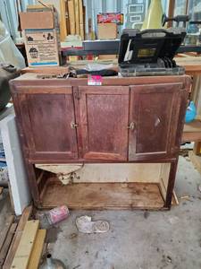 lot 150 image: Top Of An Antique Hutch