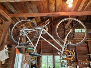 lot 1009 image: AMF Roadmaster Bicycle