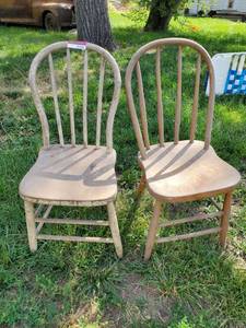 lot 1026 image: Antique Wood Chairs