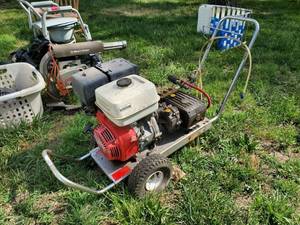 lot 1029 image: Honda 11.0 GX340 4000 PSI Power Washer