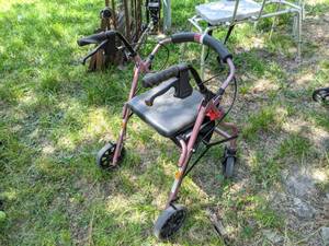 lot 1079 image: Nova Wheeled Walker