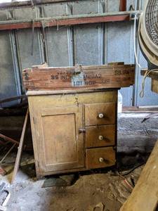 lot 1101 image: Table And Assorted Contents