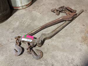 lot 1121 image: Chain Tensioners