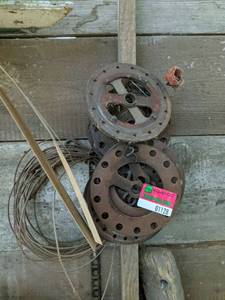 lot 1128 image: Gears