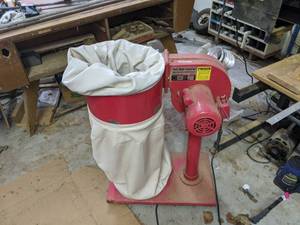 lot 60 image: Heavy Duty Dust Collector