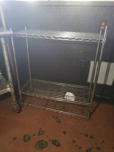 lot 4855 image: 3 shelf wire rack