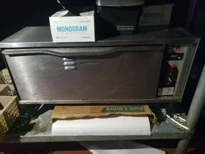 lot 4862 image: APW Wyott 1 drawer bun warmer