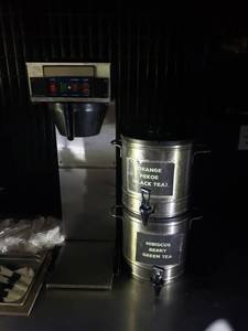 lot 4868 image: Tea brewer with 2 stainless dispensers