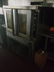 lot 4870 image: Blodgett natural gas full size convection oven
